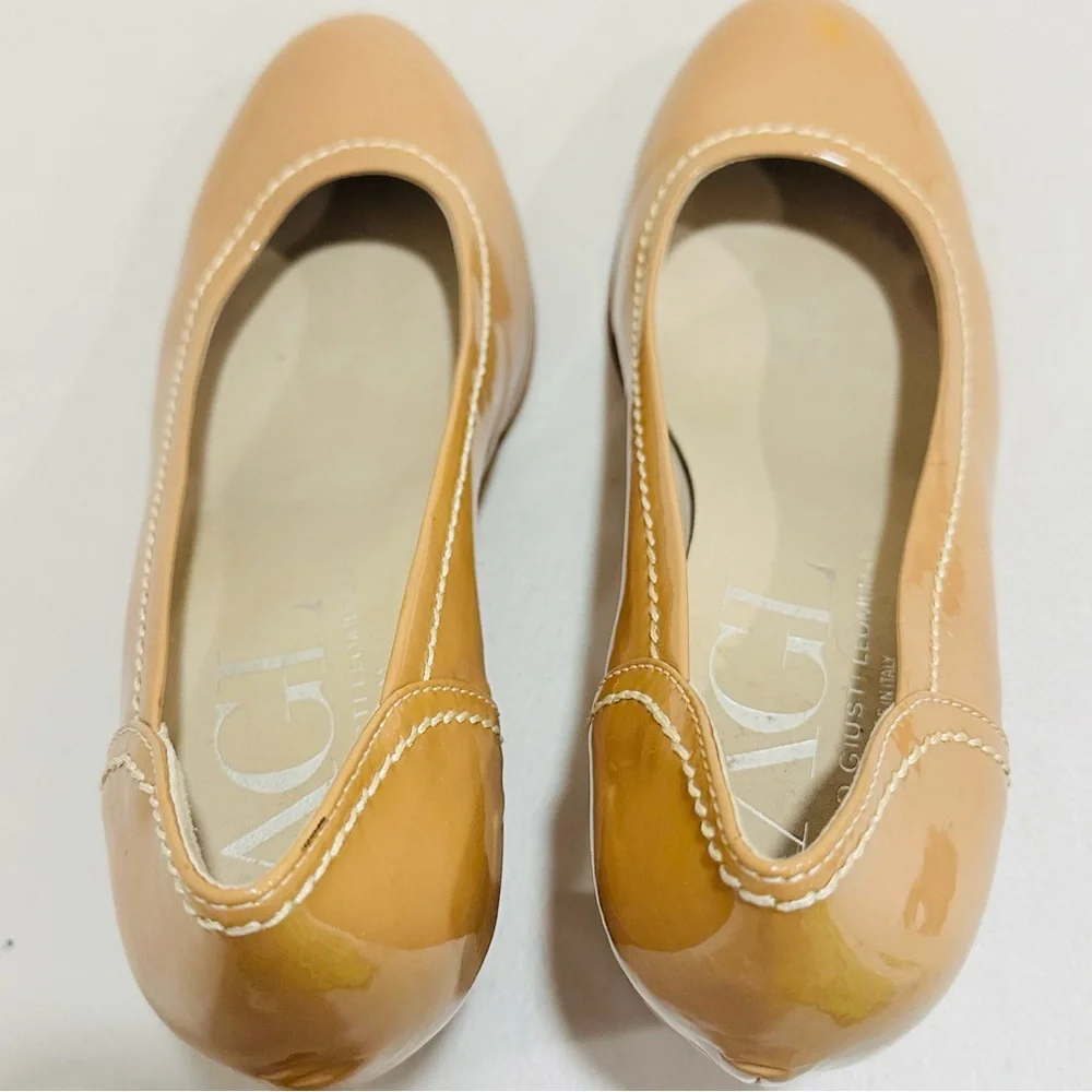 Womens‎ Size 9 Attilio Giusti Leombruni AGL Biege Patent Leather Shoe Pump Heel